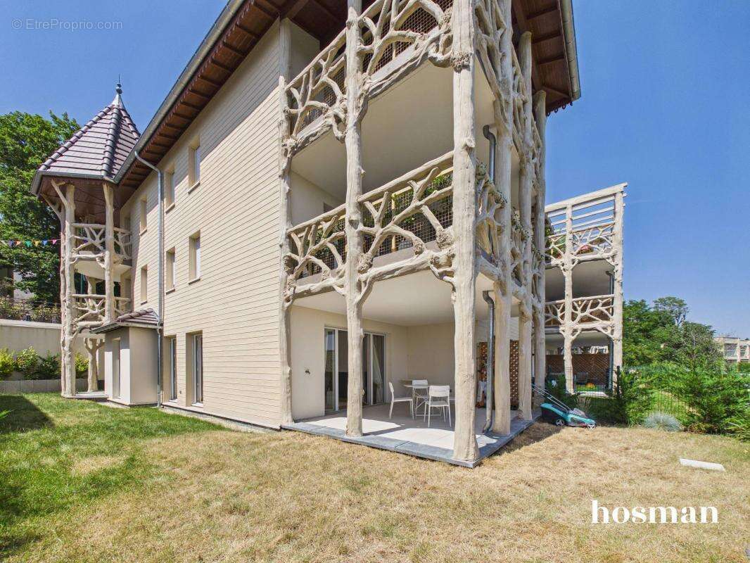 Appartement 4 pièces de 94 m² - Terrasse 60 m² et jardin 100 m² - Rue De Malabry, Le Plessis-Robinson - photo 15