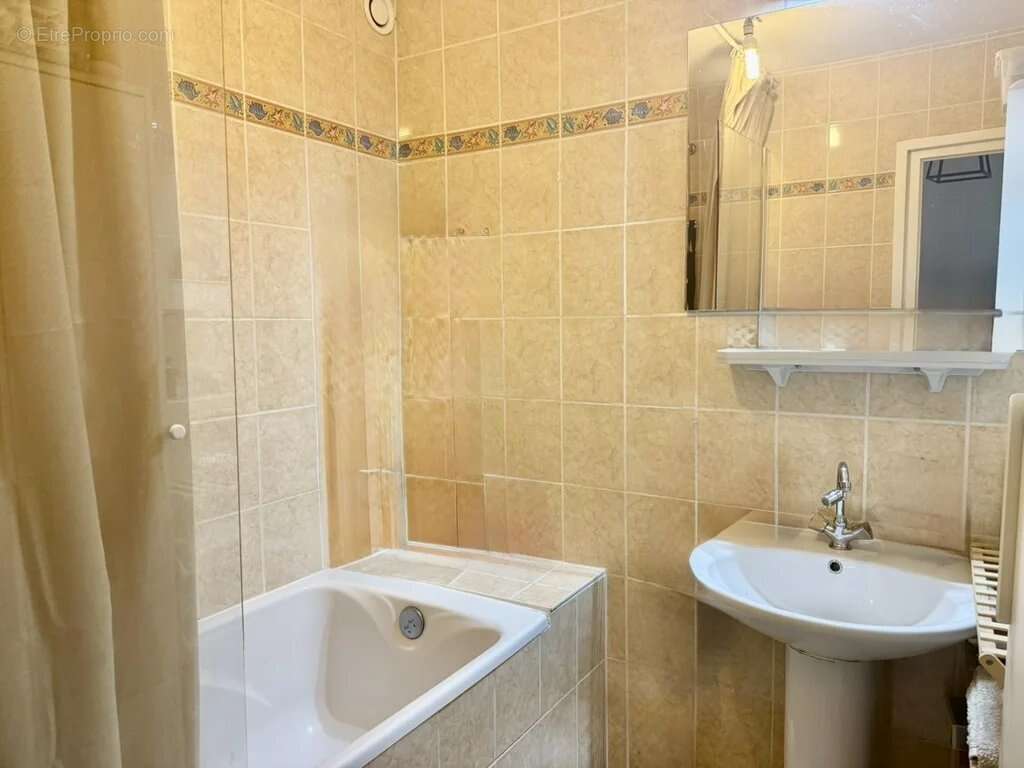 Appartement à EVIAN-LES-BAINS