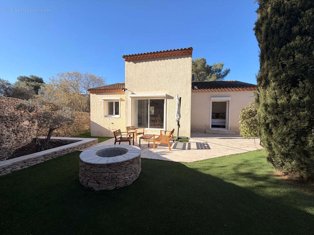 Maison à NIMES