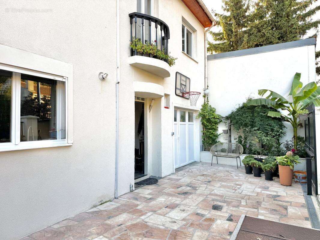 Maison à BOBIGNY