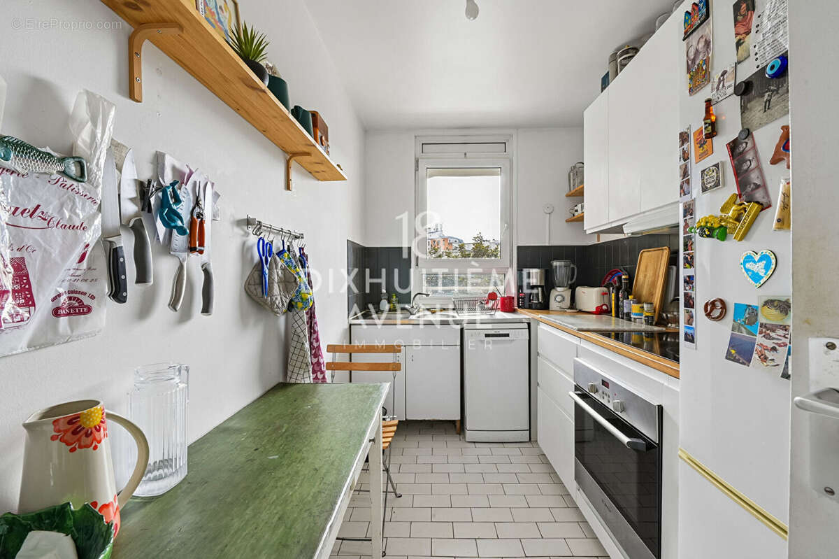 Appartement à PARIS-10E
