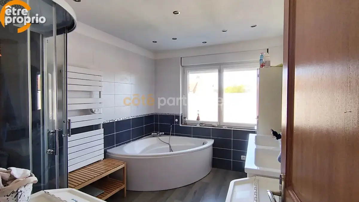Maison familiale 125 m² - Jardin, véranda et beaux volumes secteur Somain/Abscon - photo 8