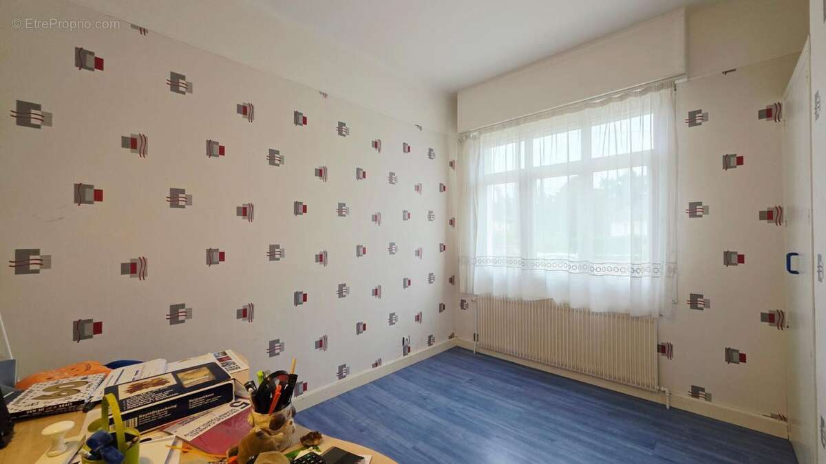 Maison à MEHUN-SUR-YEVRE