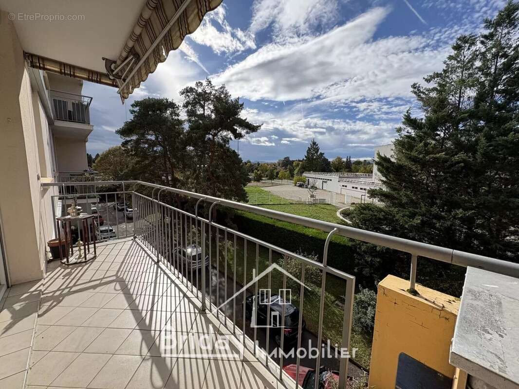 Appartement à TASSIN-LA-DEMI-LUNE