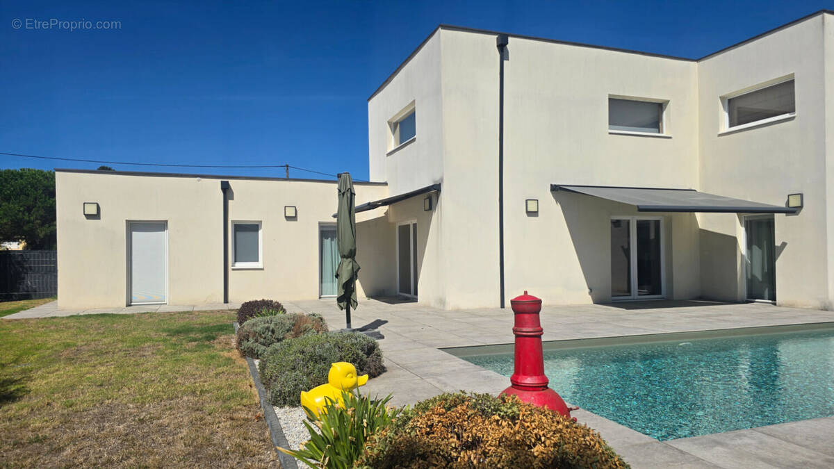 Maison à LA TREMBLADE