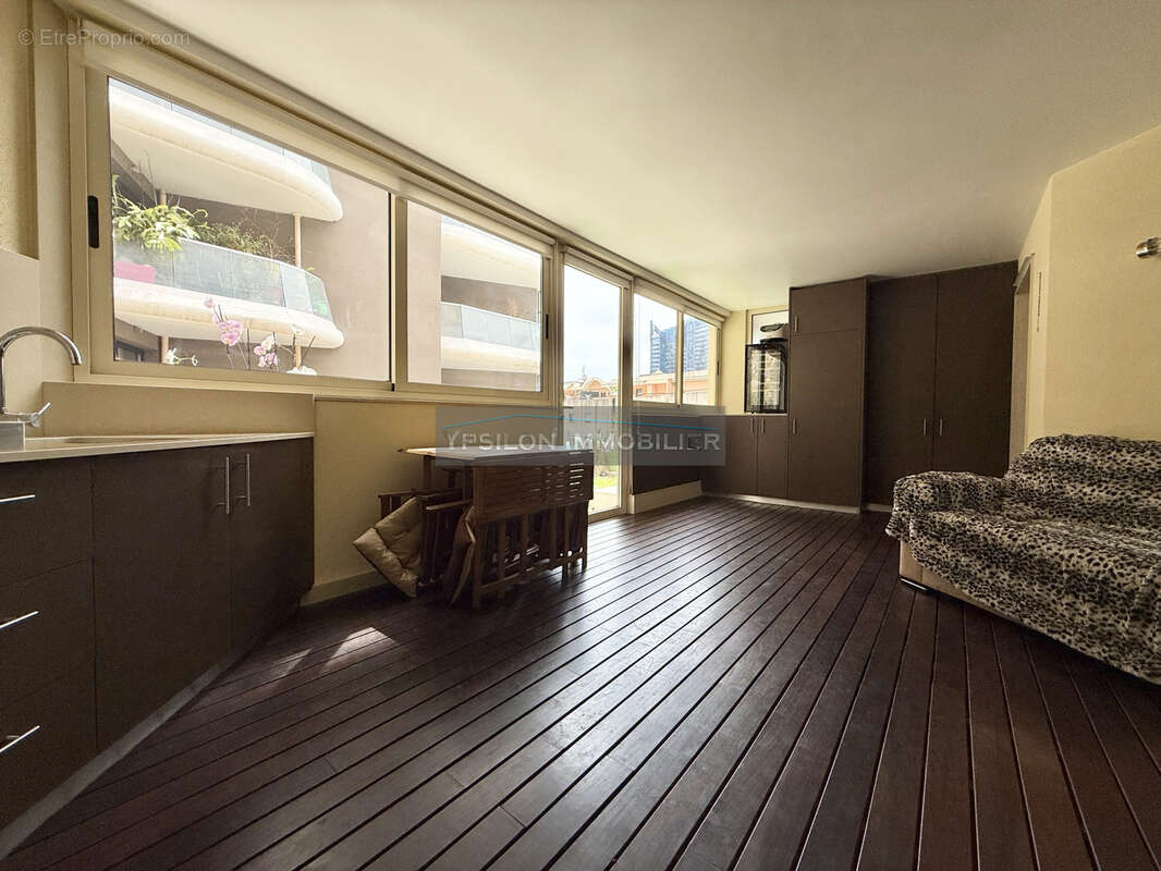 Appartement à BEAUSOLEIL