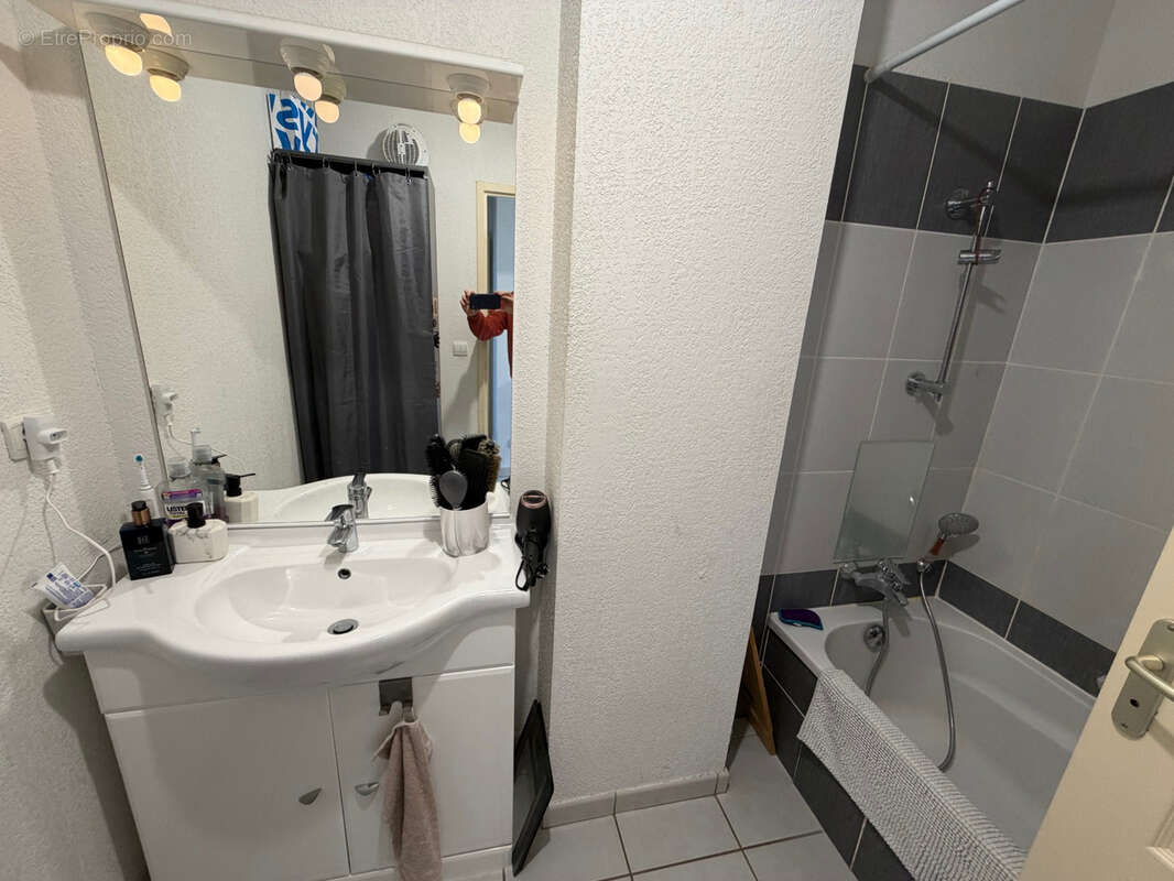Appartement T3 avec parking, terrasse et climatisation - photo 12