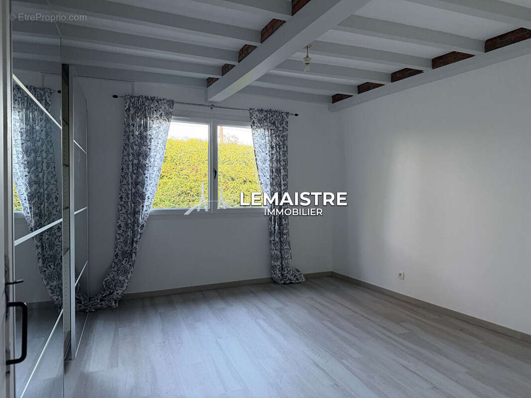 Maison à ANGERVILLE-L&#039;ORCHER