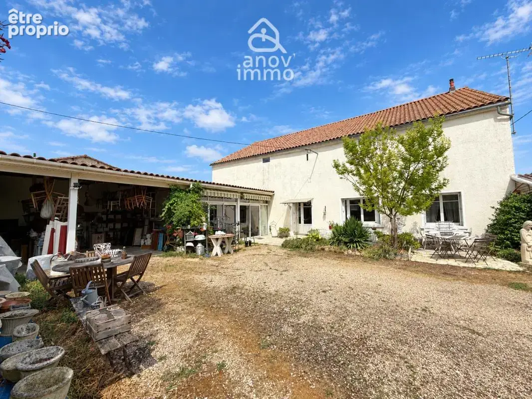 Maison à LA COURONNE