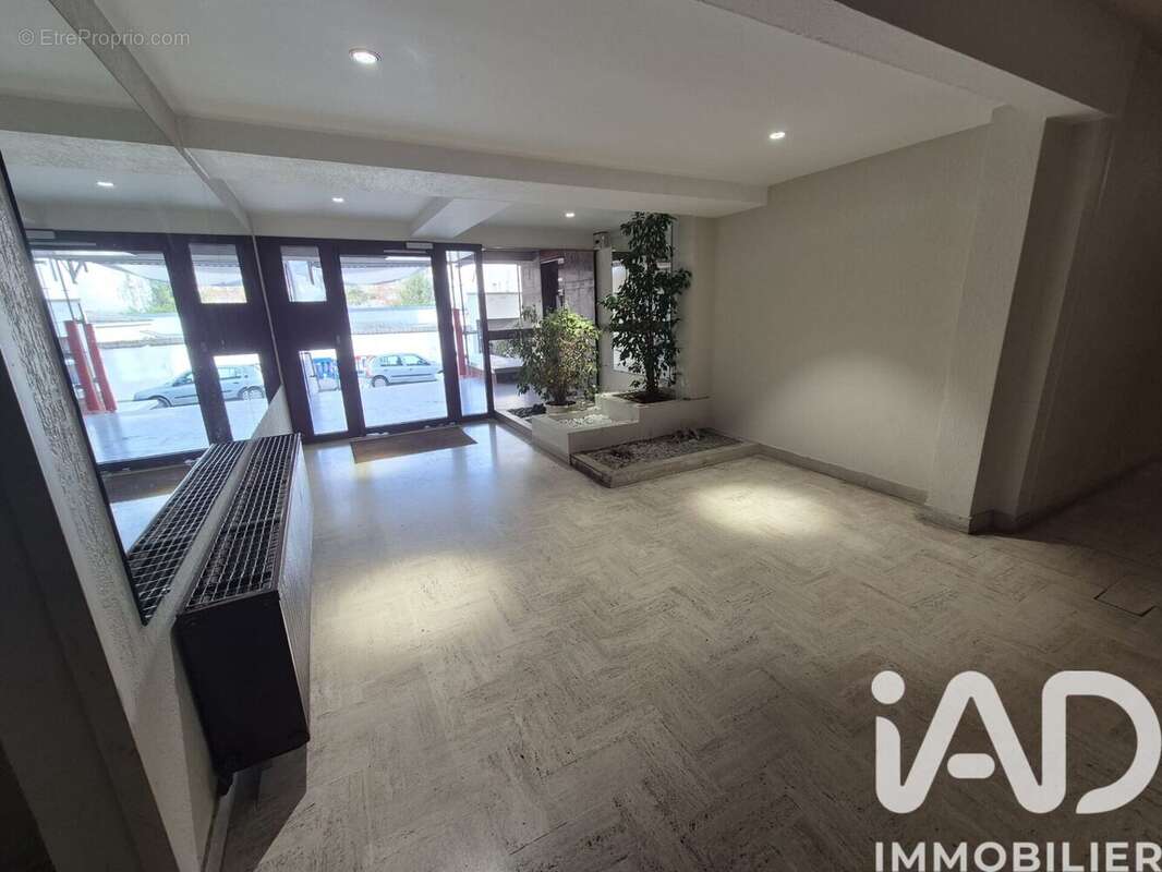 Photo 2 - Appartement à CHELLES