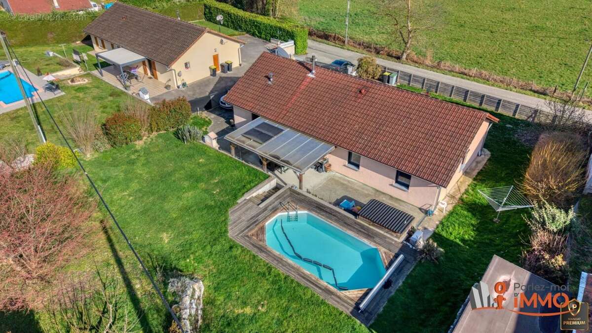 Maison à CORBELIN