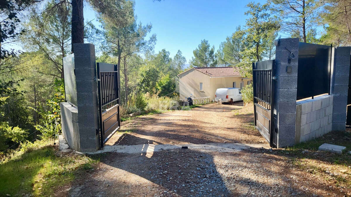 Maison à DRAGUIGNAN