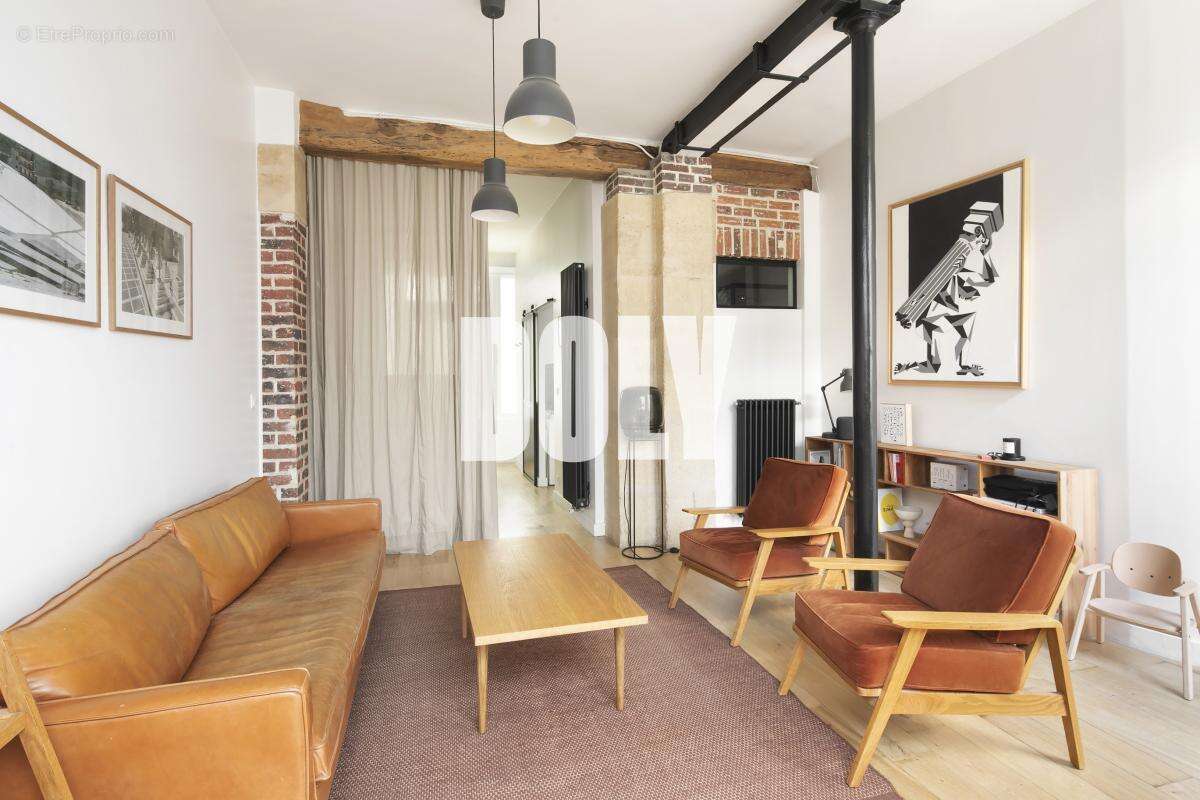 Appartement à PARIS-11E