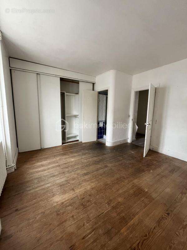 Maison de ville, avec local - photo 3