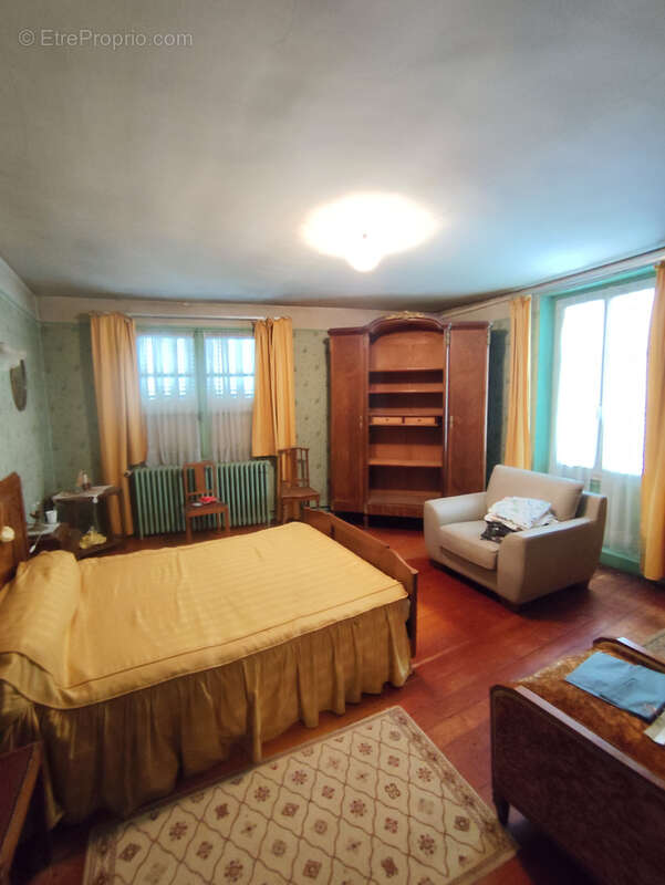 Maison à VAYRES-SUR-ESSONNE