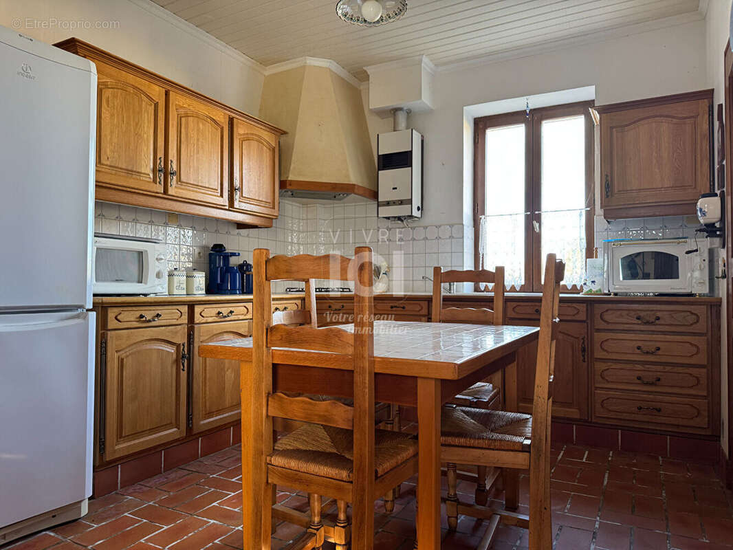 Maison à FROSSAY