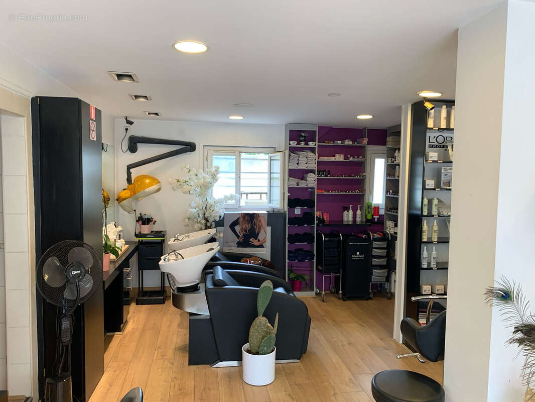 Commerce à SAINT-MAUR-DES-FOSSES