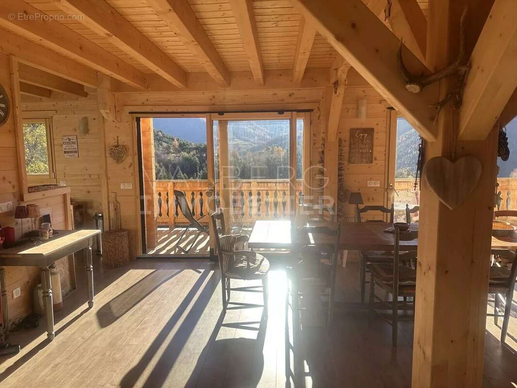 Maison à DALUIS