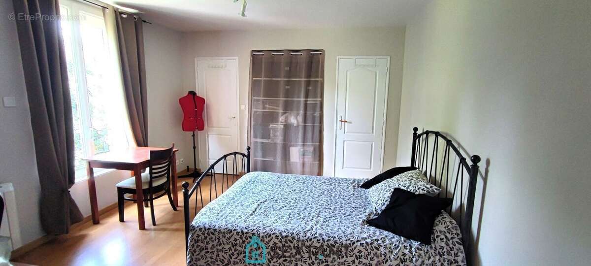 Belle maison de Maitre de 185 m2 dans un parc arboré de 4 000 m2 - photo 9