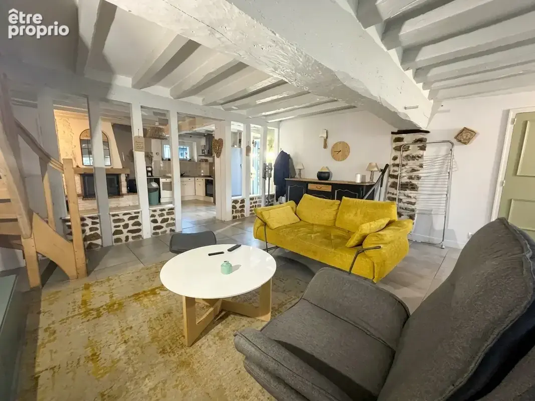 Maison 4 chambres sur 800m2 de terrain - photo 1