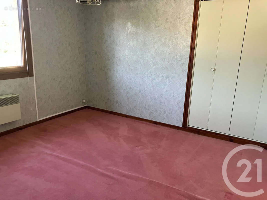 Maison 145 m² à Recy  - photo 26