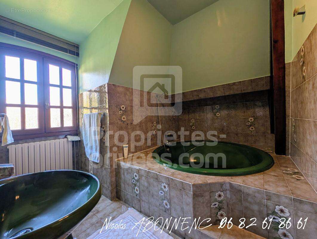 Maison à LA TRONCHE