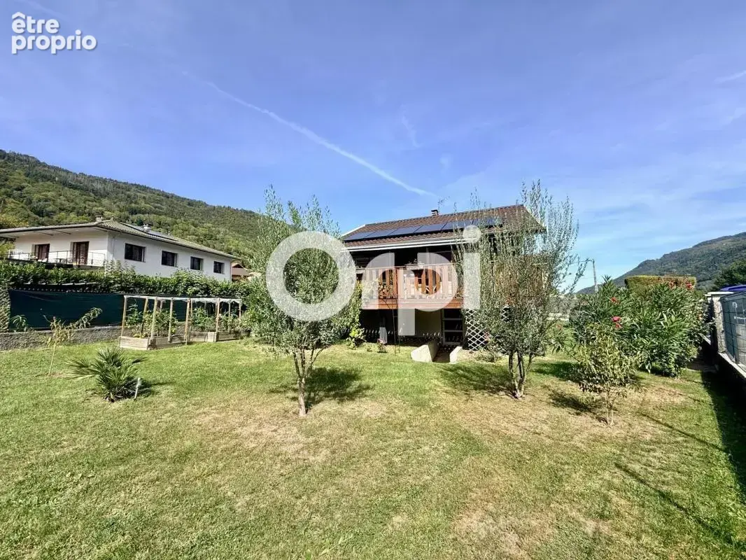 Ensemble immobilier avec habitation principale, dépendance et revenu locatif – Terrain de 1 004 m²

ALLEVARD-LES-BAINS – 38580 - photo 32
