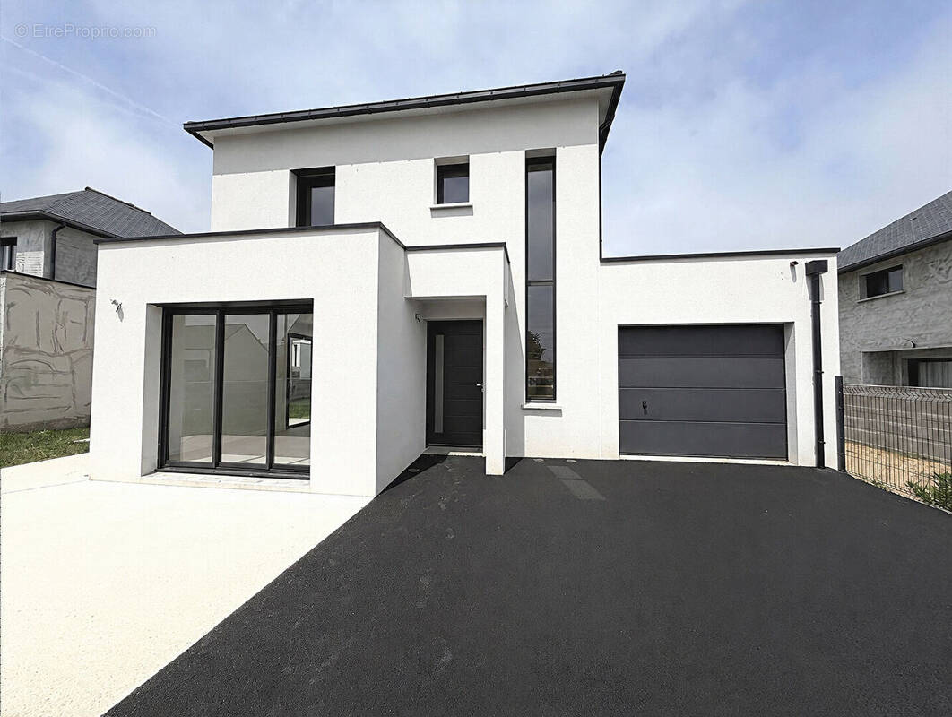Maison à TREGUEUX