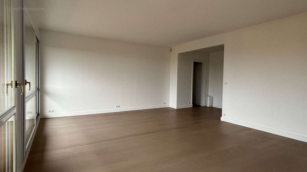 Résidence la Gaillarderie - Appartement 5 pièces dernier étage - photo 6