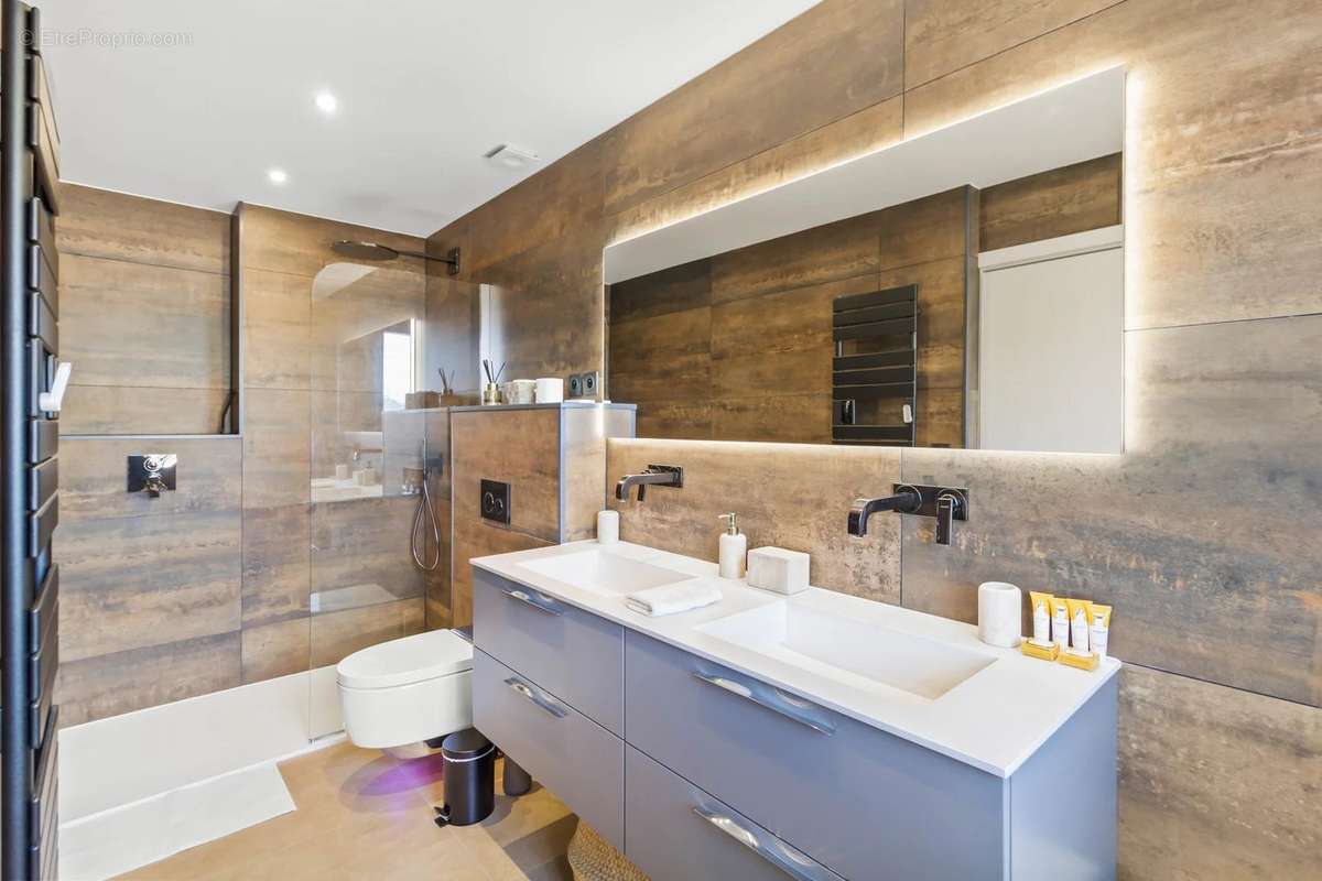 Maison à BEAUSOLEIL