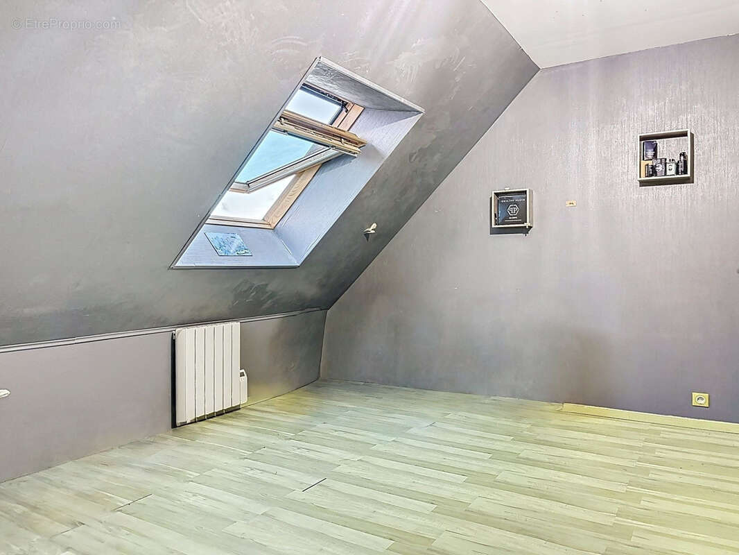 Maison à LES MOITIERS-D&#039;ALLONNE