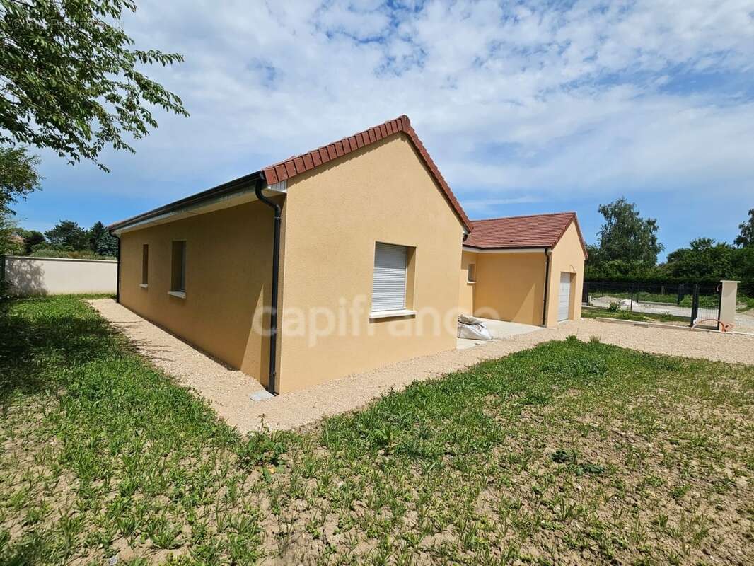 A vendre à Demigny (71) maison neuve de 134 m² 6 pièces 4 chambres 593 m² de terrain ! - photo 12