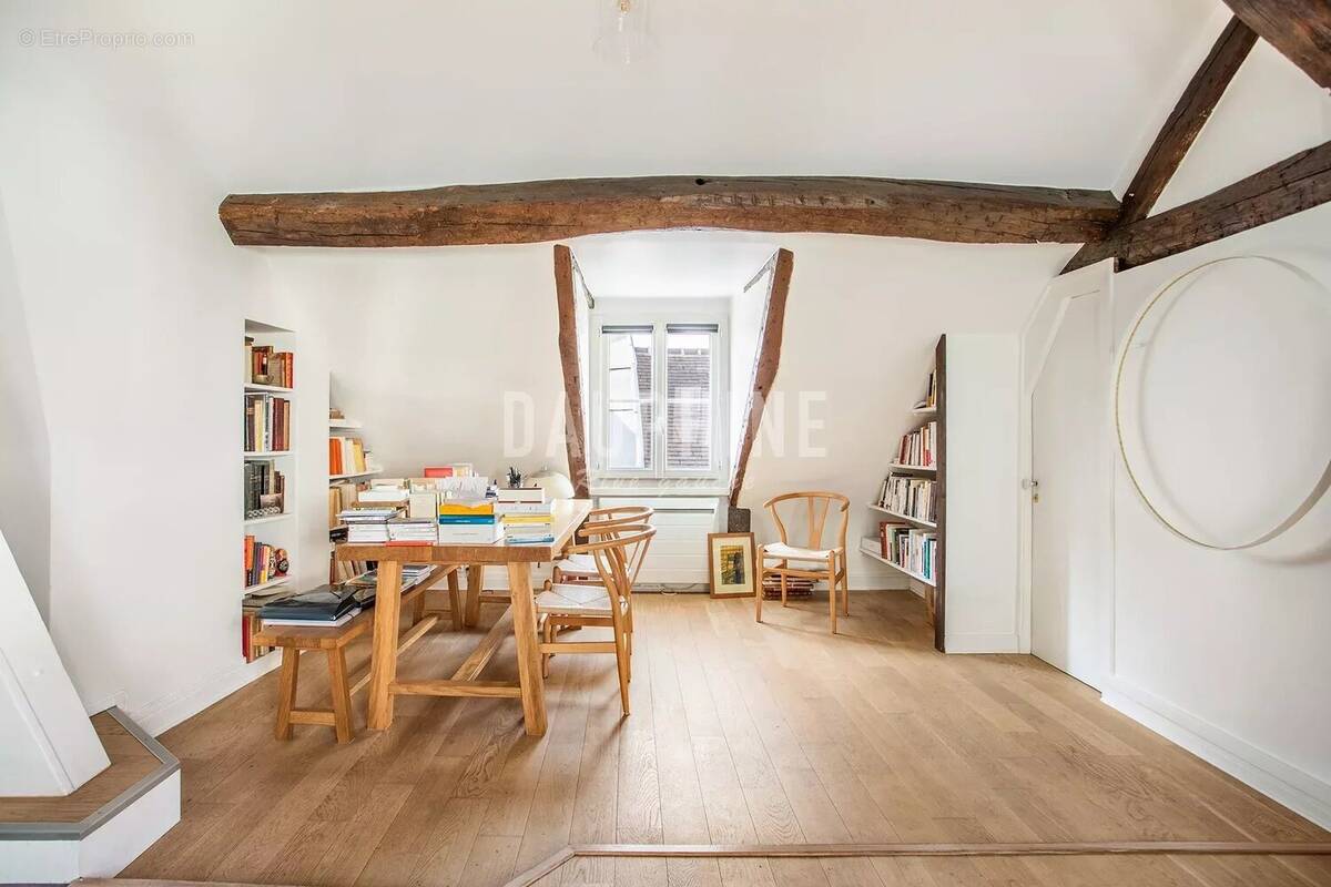 Appartement à PARIS-5E