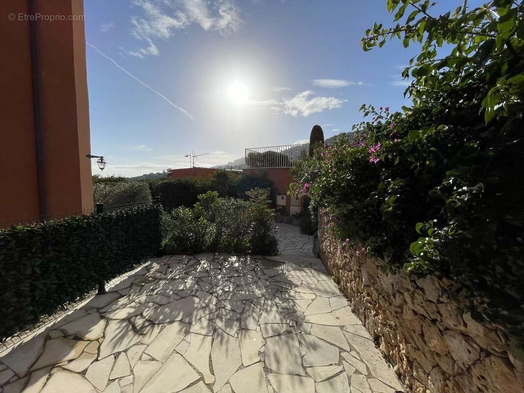 Appartement à THEOULE-SUR-MER