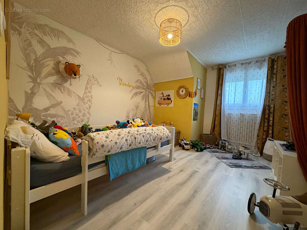 Maison à CONCHES-EN-OUCHE