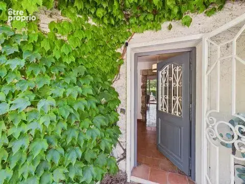 Maison 6 pièces 260 m² à vendre à Callian (83440) - photo 3