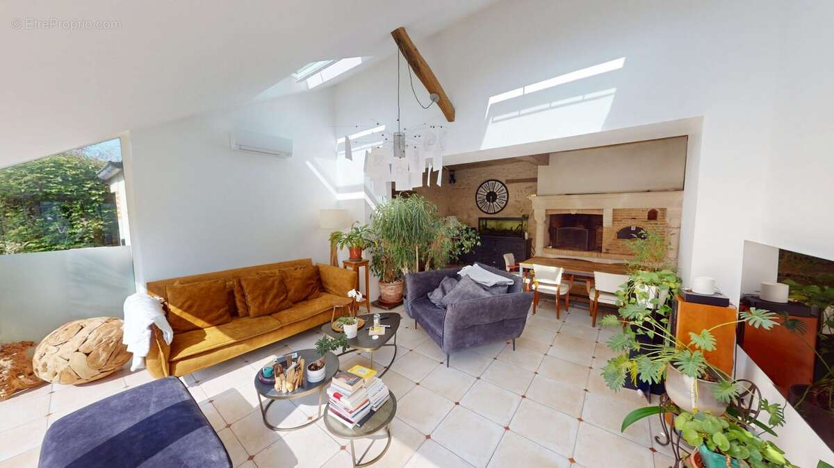 Maison à SAINT-DENIS-EN-VAL