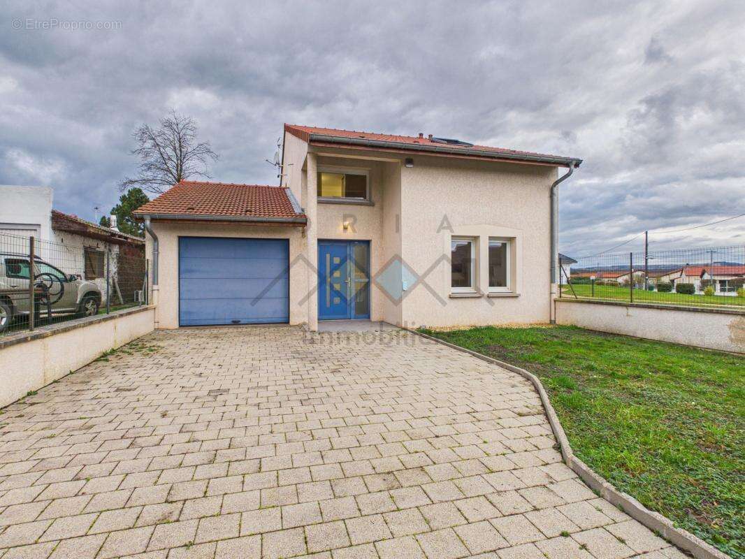 Maison à CHEMINOT
