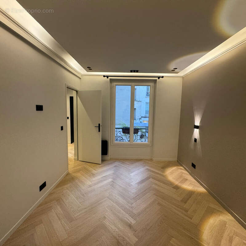 Appartement à PARIS-9E