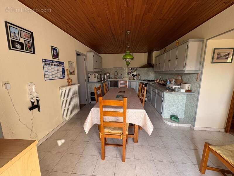 Maison à CARANTILLY