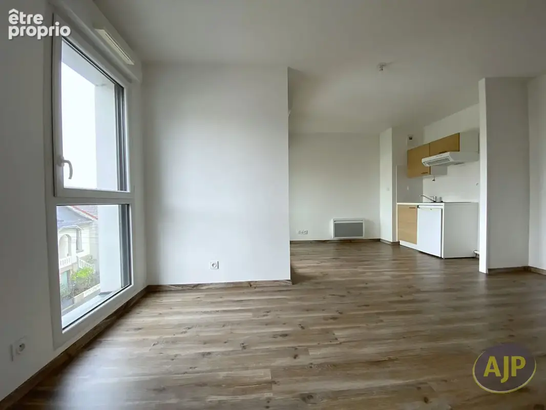 T1 bis 34 m² , terrasse  Blanche de Castille - photo 2