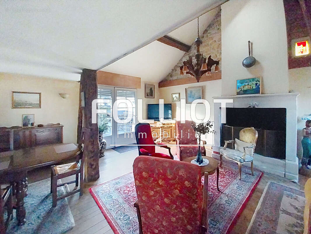 Maison à DIVES-SUR-MER