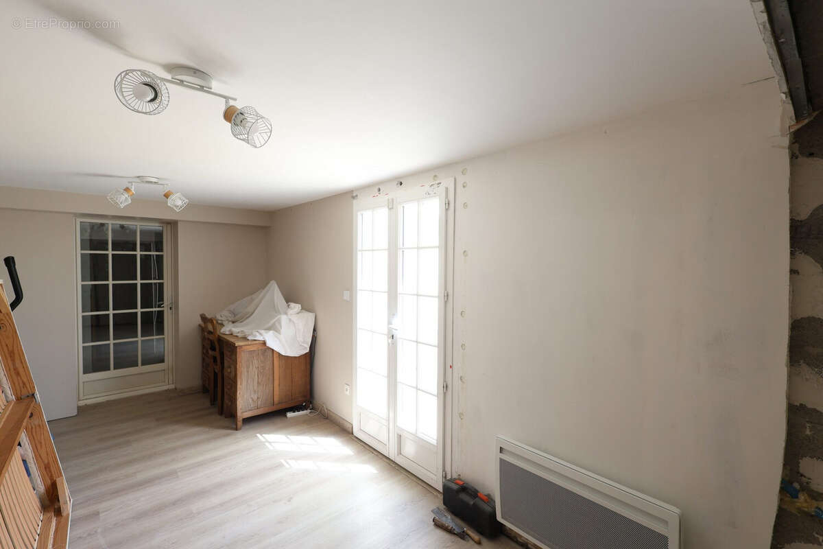 Maison 125 m² à Rochefort  - photo 7