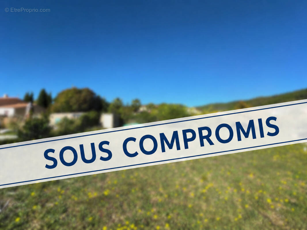 Terrain à PUGET-VILLE