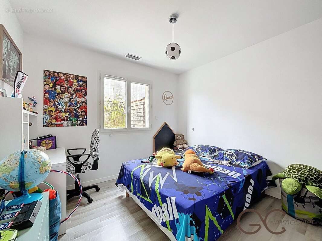 Maison à THEZAN-LES-BEZIERS