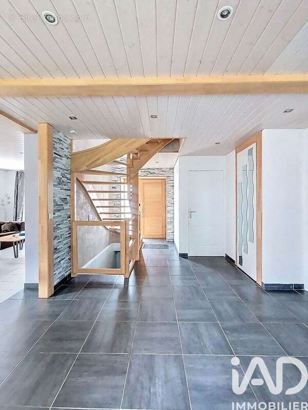 Photo 6 - Maison à SAINT-CERGUES