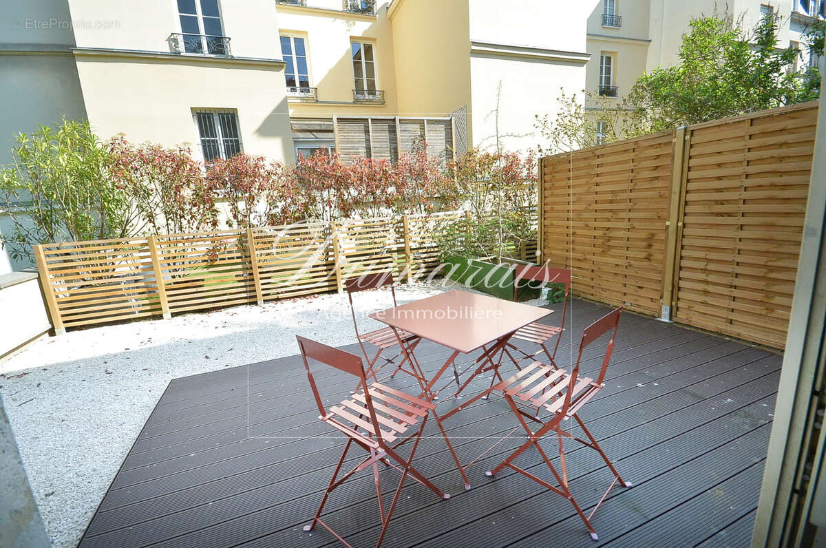 Appartement à PARIS-3E