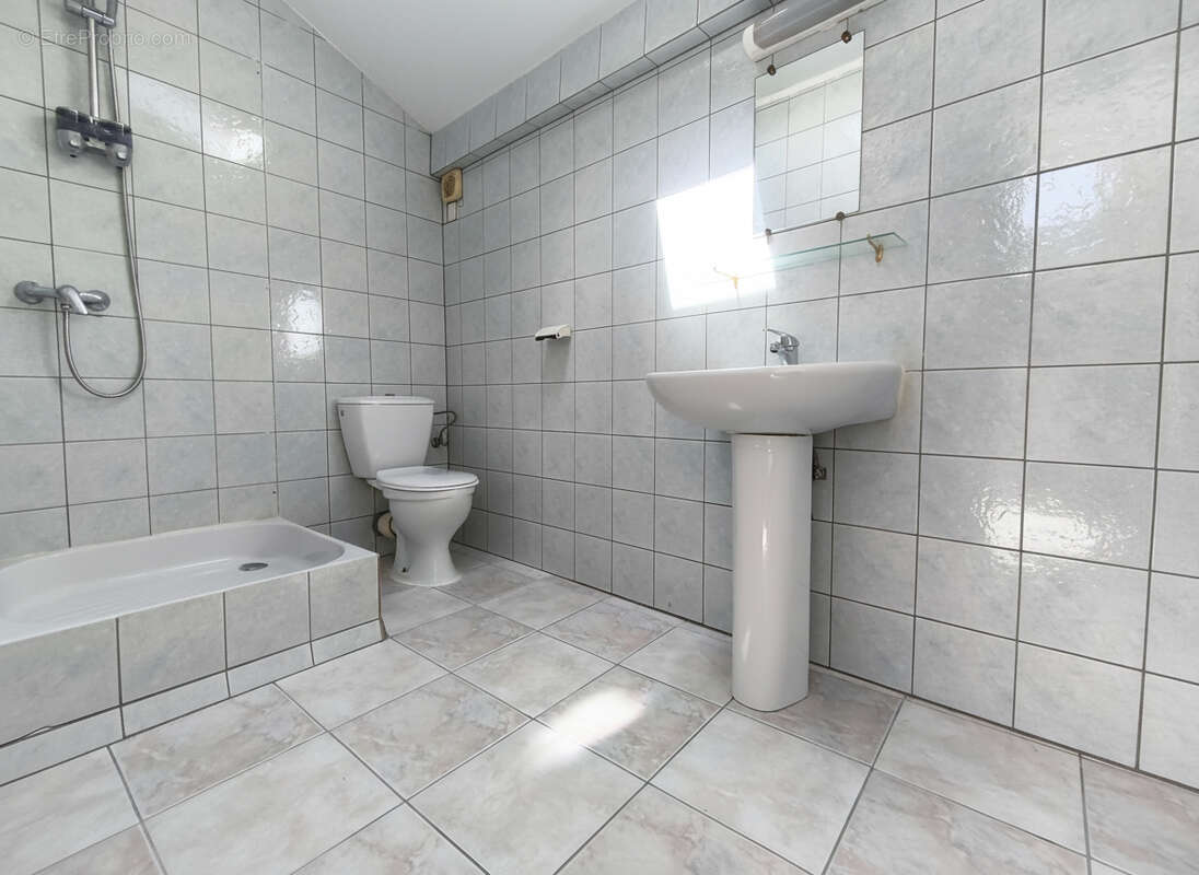 Appartement à HAM-SOUS-VARSBERG