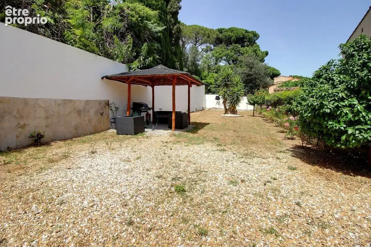 Sainte-maxime ? villa au calme à pied du centre et de la plage - photo 13
