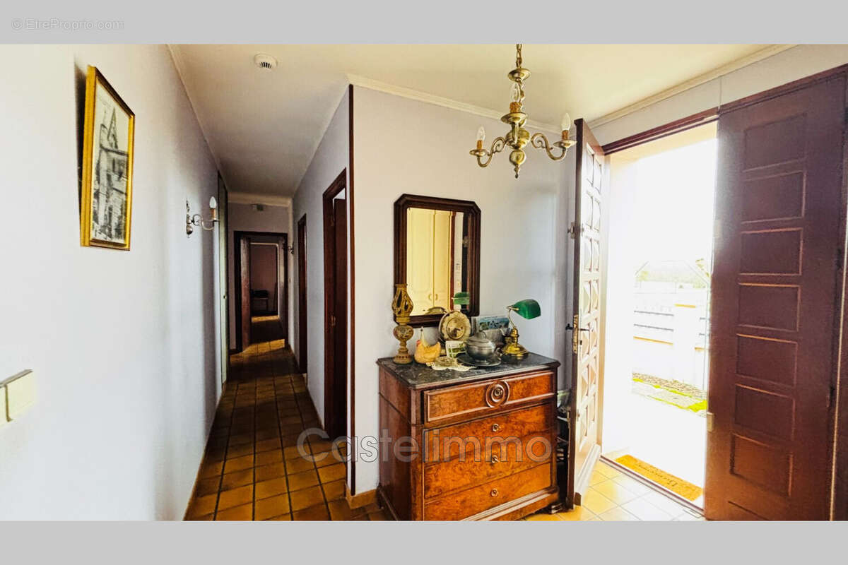 Maison à CASTELMAYRAN